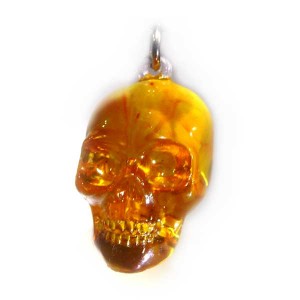 Charm amber skull